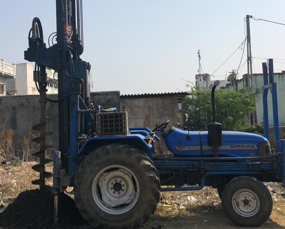 Tractor Mounted Rotary Piling Rig Rental Services