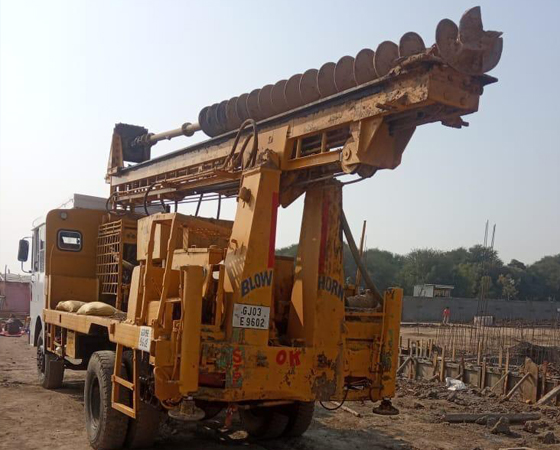 Truck Mounted Pilling Rig Services